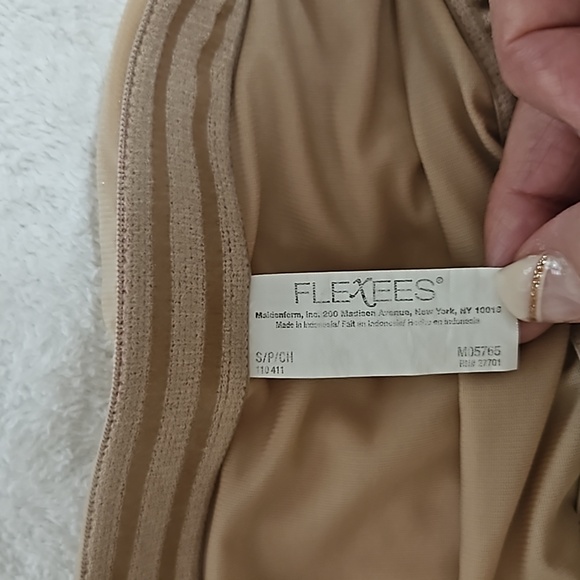 FLEXEES SHAPEWEAR S/P - Picture 2 of 6